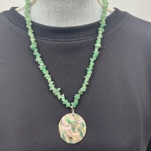 Abalone shell and Jadelite 925 Sterling silver necklace